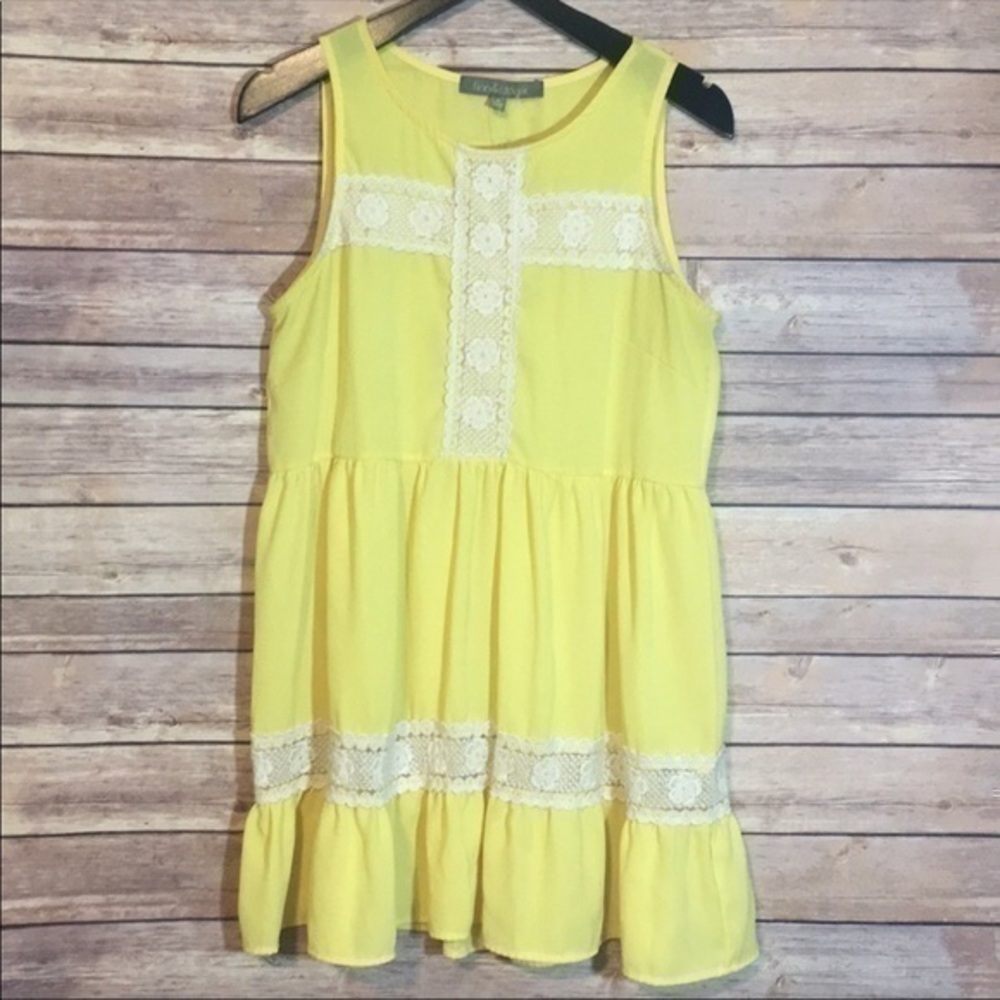 Finn & Clover Dress Babydoll Boho Mini Cottagecore